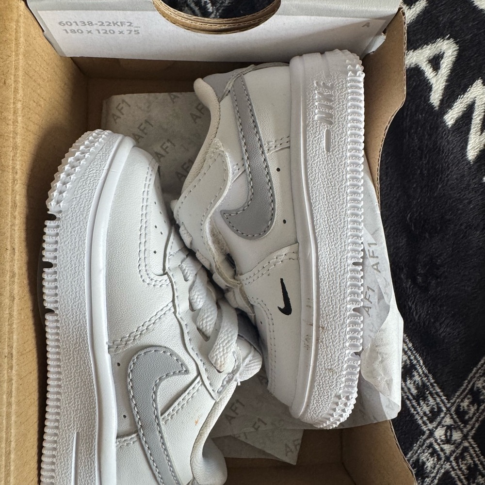 Nike White and Gray Sneakers